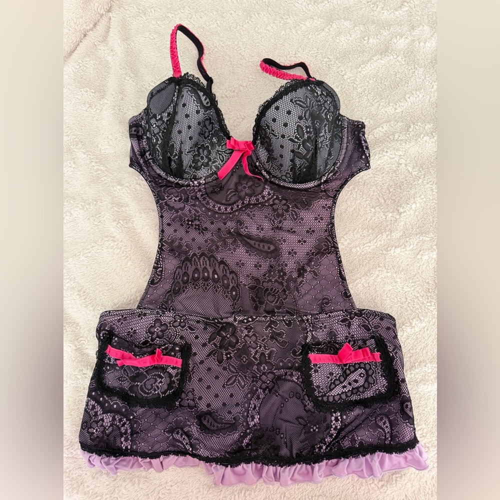 Jezebel Black and Pink Lace Apron style Lingerie Size M
